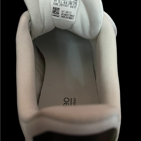 Adidas Womens Cloudfoam Advantage Sneakers, Size 11 - Picture 6 of 7